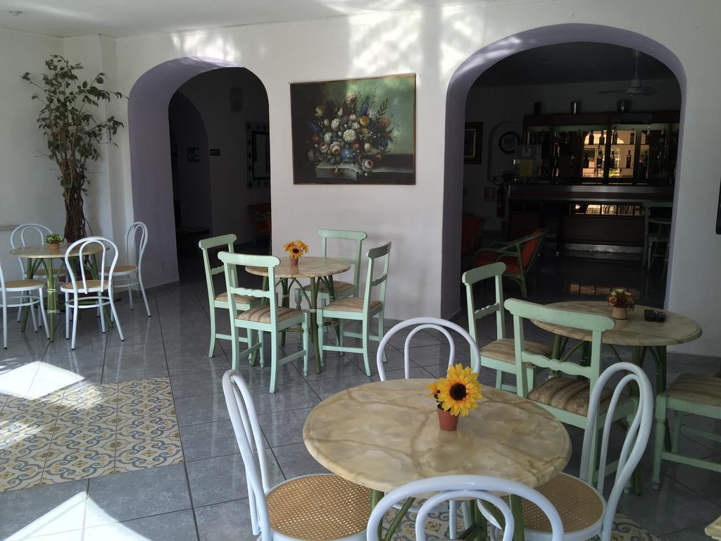 Hotel Villa Al Parco Forio di Ischia Εξωτερικό φωτογραφία