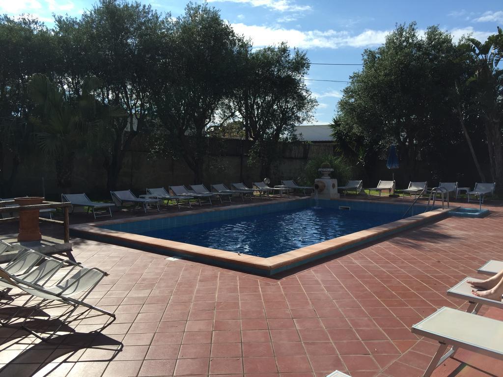 Hotel Villa Al Parco Forio di Ischia Εξωτερικό φωτογραφία